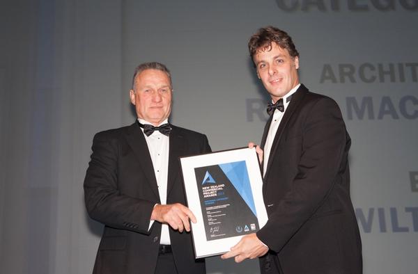  (L-R) Blake Bibbie from Placemakers with ABL Quantity Surveyor Brett Squire accepting the company's award for their work on Rippon Hall.